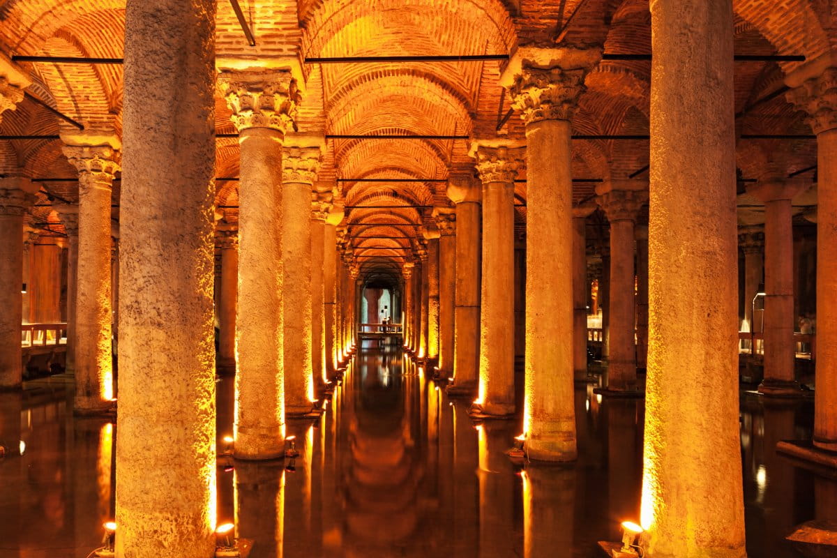 Photography Tips for Capturing the Basilica Cistern\'s Beauty